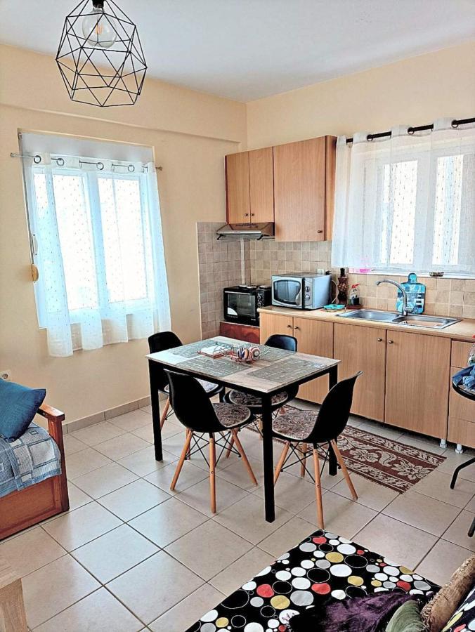 Evita Apartment Митикас Екстериор снимка