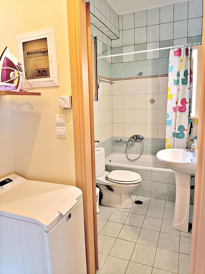 Evita Apartment Митикас Екстериор снимка